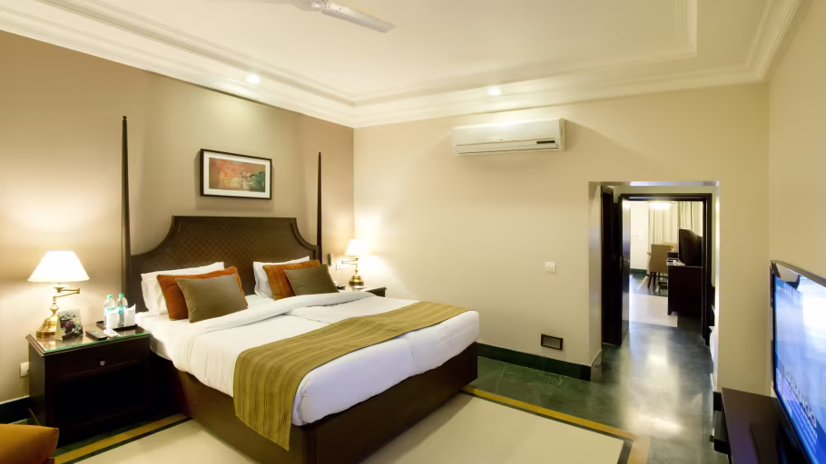 Luxury Ganga view room Ganga Lahari Haridwar