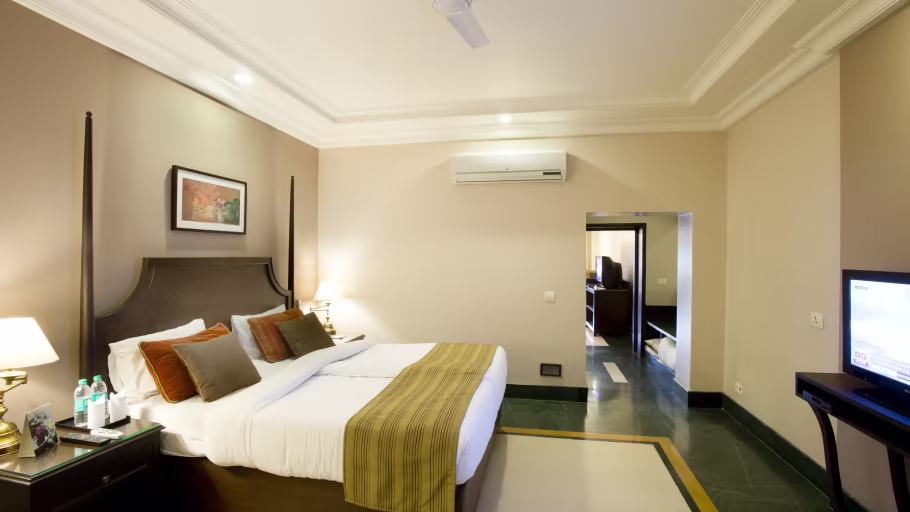 hotel ganga lahari ganga view room