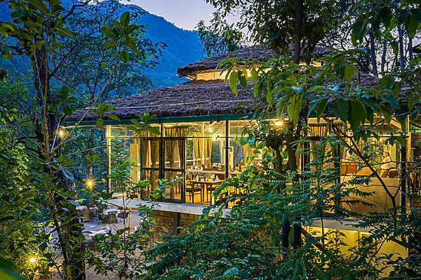 neemrana glasshous