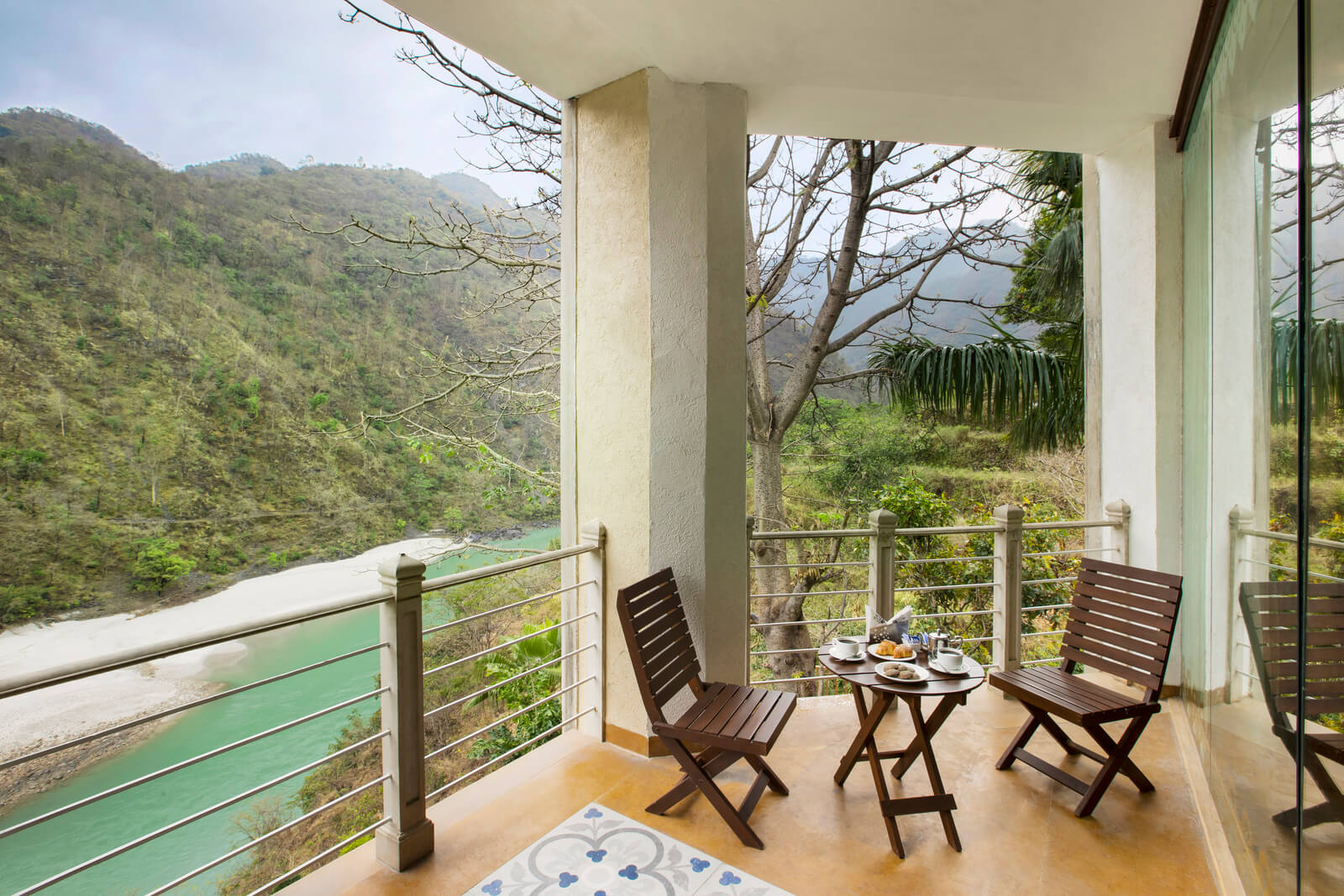 raga on the ganges vista suite room view