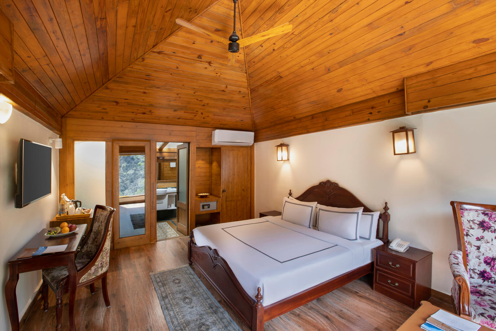rishikesh raga on the gangea cottage room